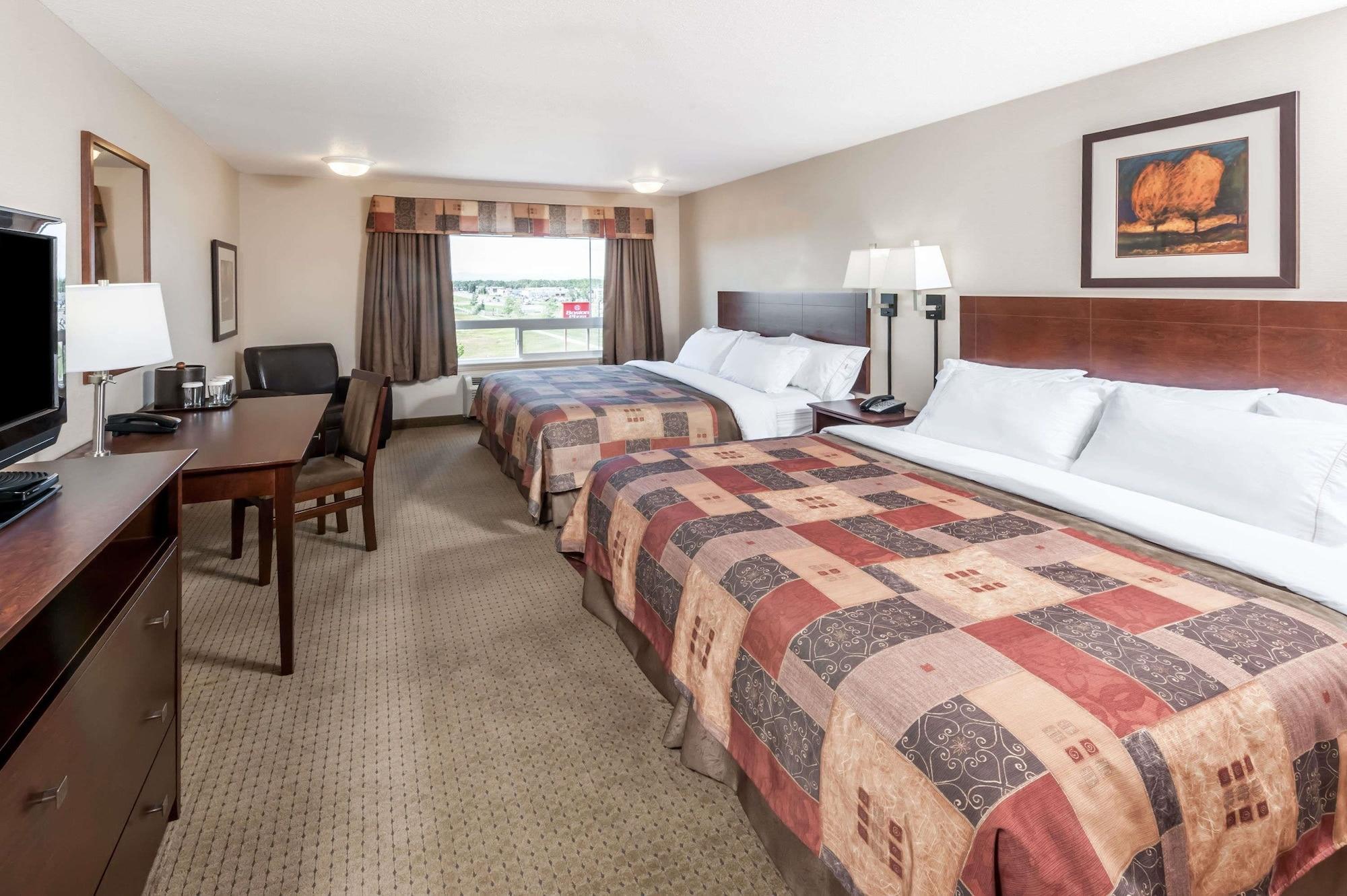 Ramada By Wyndham High River Exterior photo